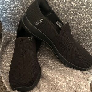 Women’s Skechers Black Slip-ins Hands-free
